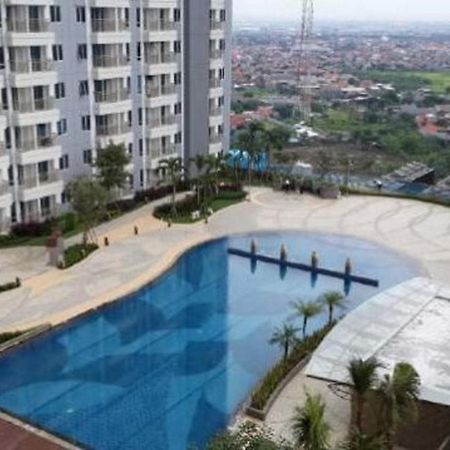 Cosmy Orchard Apartment 수라바야 외부 사진